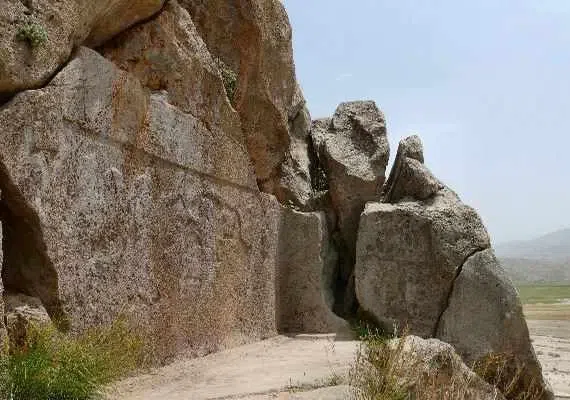 نقش برجسته کورانگون، قدیمی ترین نقش برجسته ایران و یادگاری از خدایان ایلامی