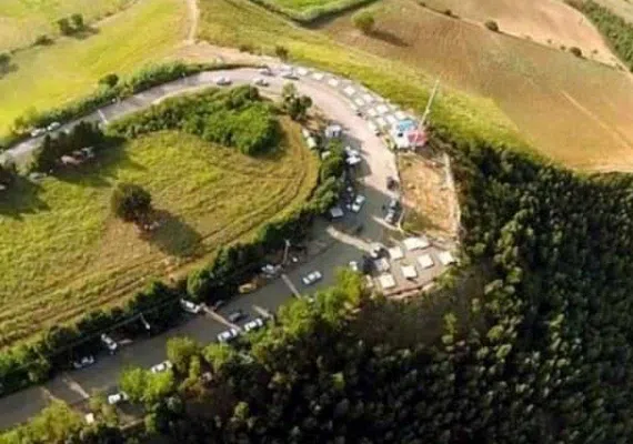 تپه هزار پیچ، چتر نوردی و پرواز در ارتفاعات زیبای گرگان