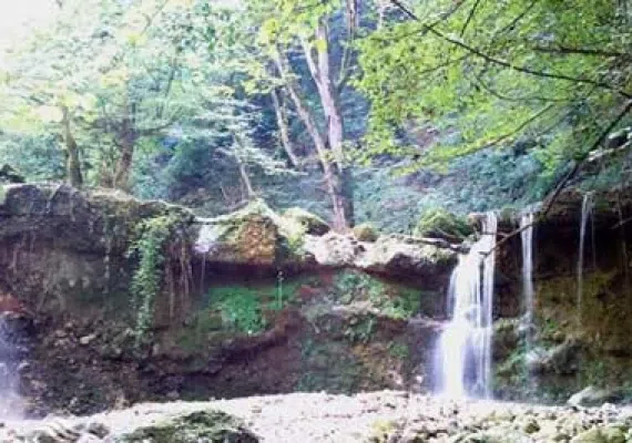 آبشار رنگو، آبشار دایره ای گرگان