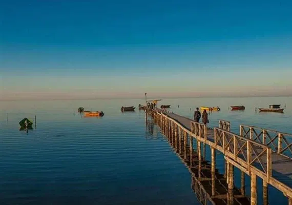 اسکله بندر گز، چهره زیبای دریای خزر در غروب آفتاب