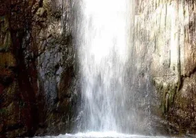 آبشار سرخه میشه