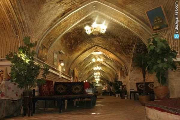 کاروانسرای سنگی، کاروانسرایی از عهد صفویه