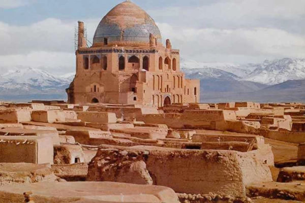 ارگ سلطانیه، بلندترین گنبد آجری جهان و یادگار ایلخانان