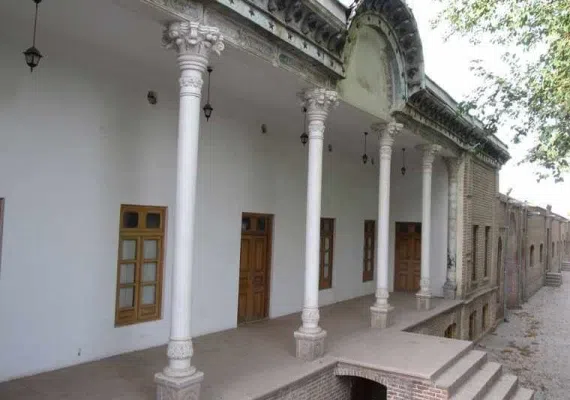 خانه فرهنگ امیرکبیر، تلاقی دیروز و امروز