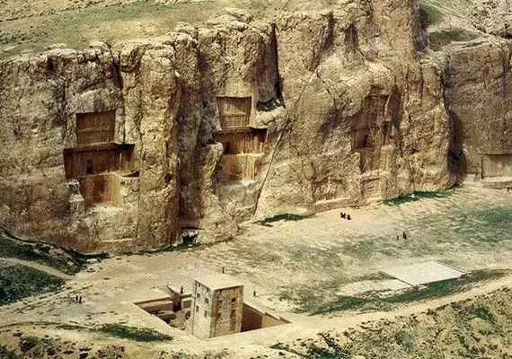 تخت جمشید