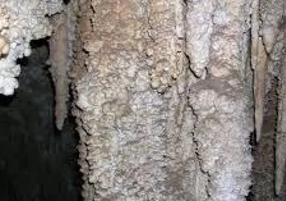 غار گلجیک زنجان، معجزه ای از جنس آهک