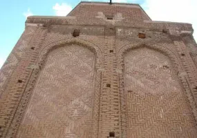 گنبد سرخ مراغه
