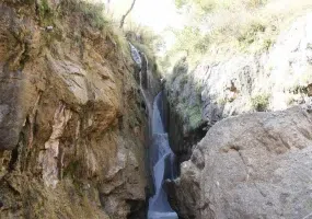 آبشار گل آخور ورزقان