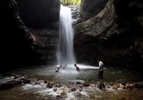 آبشار ویسادار