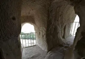 غار خربس، پلاژ سیمین قشم