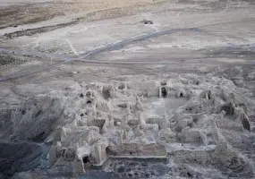 کوه خواجه، تخت جمشید خشتی ایران