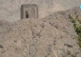 برج نقاره خانه، برجی با هویت نامشخصی