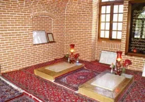 آرامگاه شیخ محمود شبستری