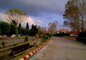 دهکده ساحلی بندر انزلی