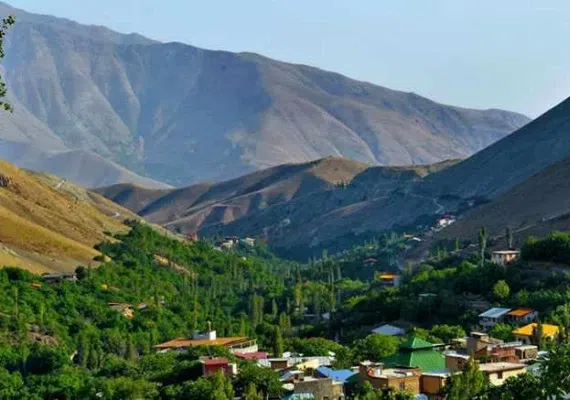 آبشار برگ جهان