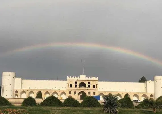 کاروانسرای مشیرالملک یا دژ برازجان