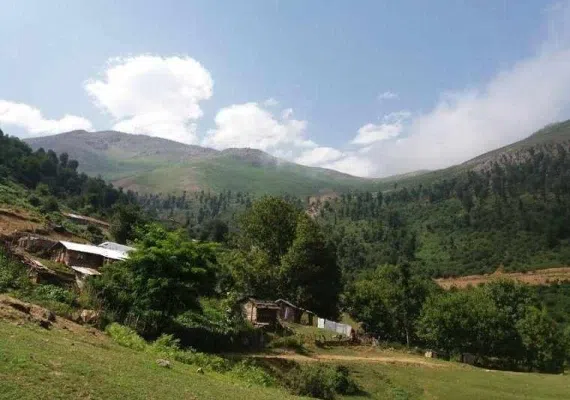 منطقه ییلاقی النزه، نگینی سبز برانگشتری بقعه