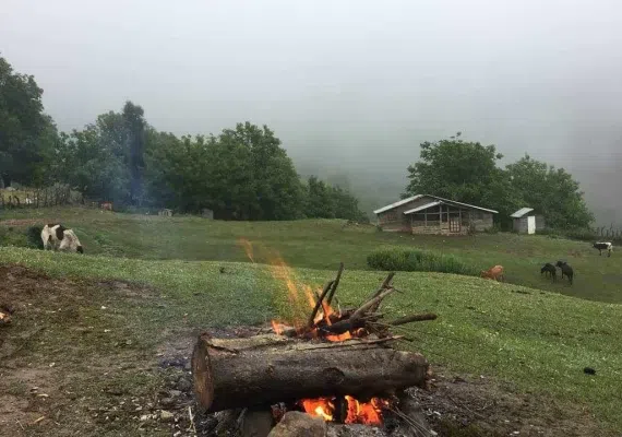 منطقه ییلاقی النزه، نگینی سبز برانگشتری بقعه