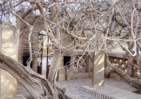 آرامگاه حافظ ابرو