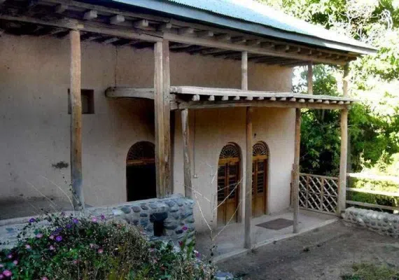 خانه آیت الله طالقانی، میزبان علمای بزرگ اسلام