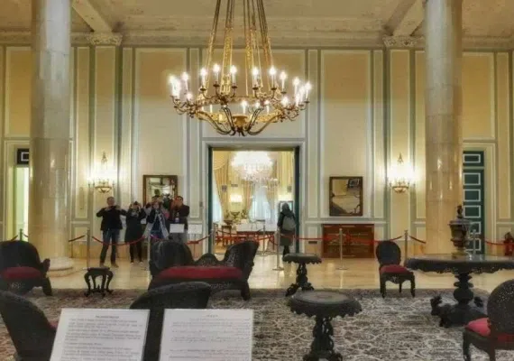 کاخ موزه ملت