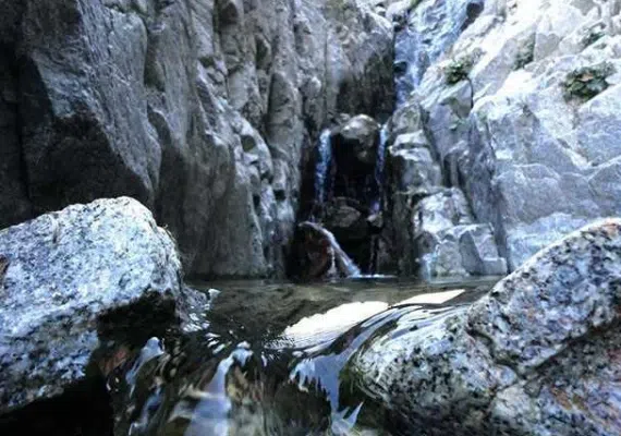 آبشار عیش آباد مرند