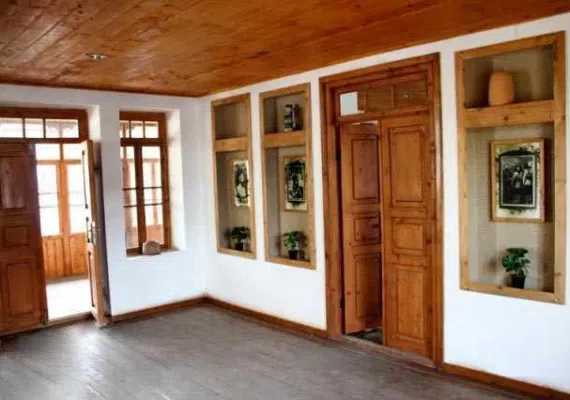 خانه میرزا کوچک خان جنگلی