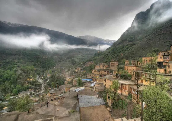 ماسوله؛ دیار خانه های زرد رنگ و گلدان های شمعدانی