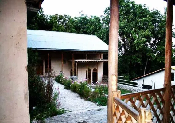 خانه آیت الله طالقانی، میزبان علمای بزرگ اسلام