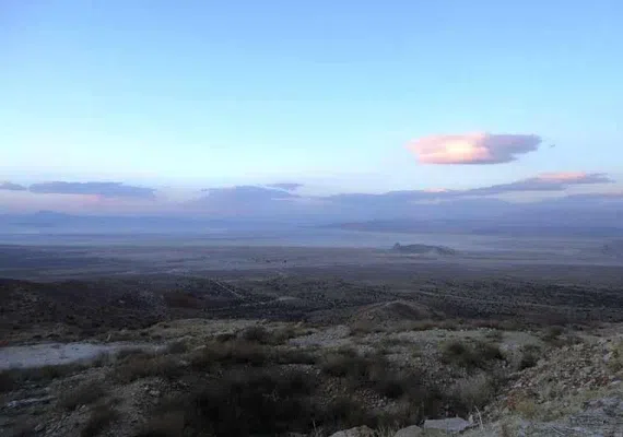 دریاچه بختگان نی ریز کجاست؟