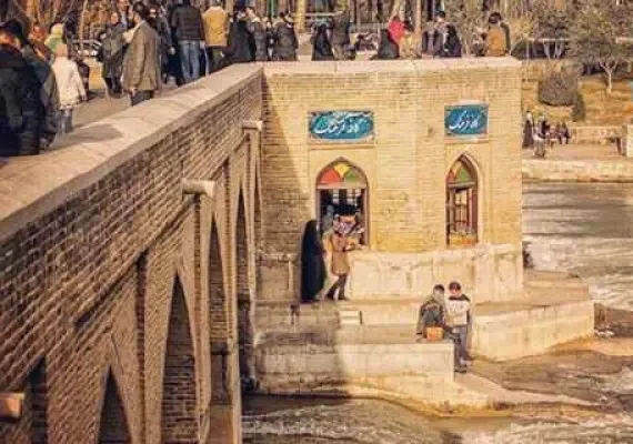 پل چوبی اصفهان، گذرگاهی سلطنتی از عهد صفوی