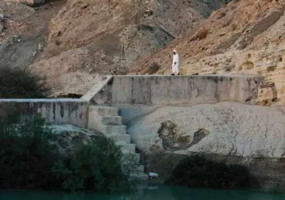 سد و روستای گوران