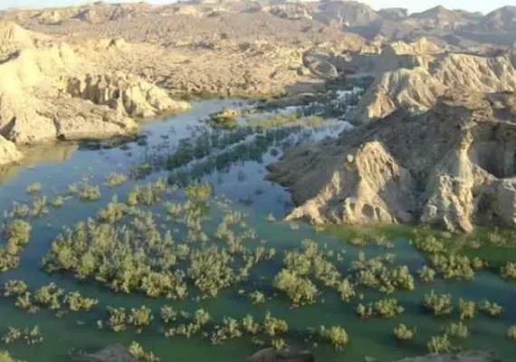 سد و روستای گوران