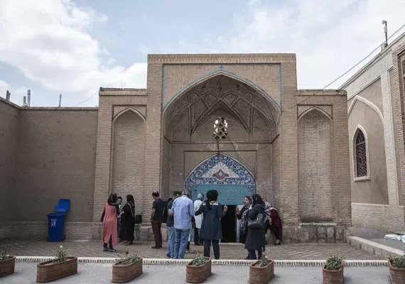 شهر زیرزمینی کاریز