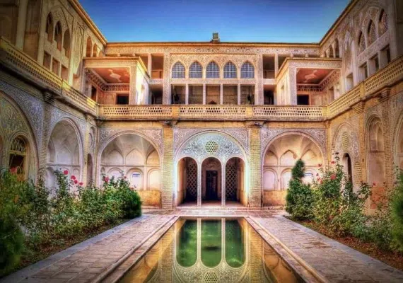 خانه عباسیان کاشان