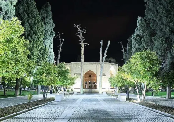 باغ جهان نما، نگینی در خیابان حافظیه شیراز