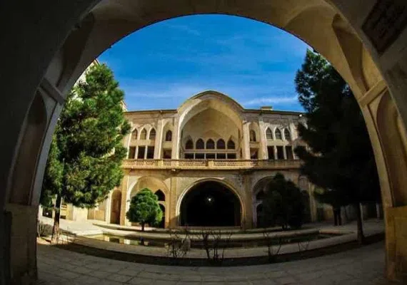 خانه عباسیان کاشان