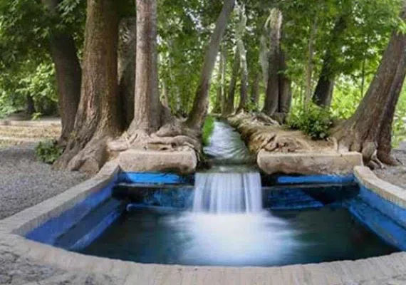 باغ پهلوان پور مهریز، معماری تماما اصیل ایرانی