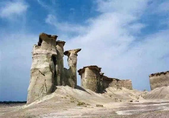 نیایشگاه ناهید قشم