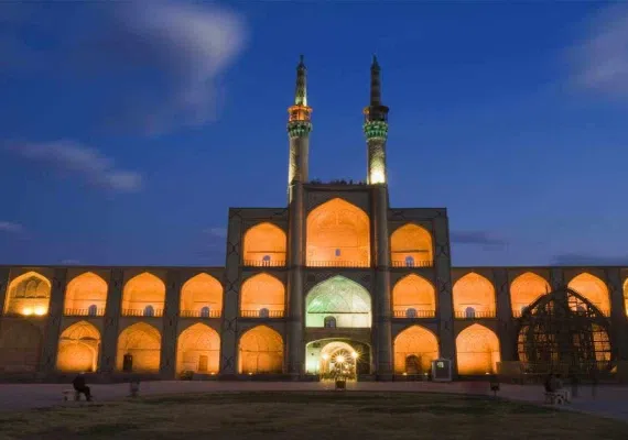 میدان امیر چخماق یزد