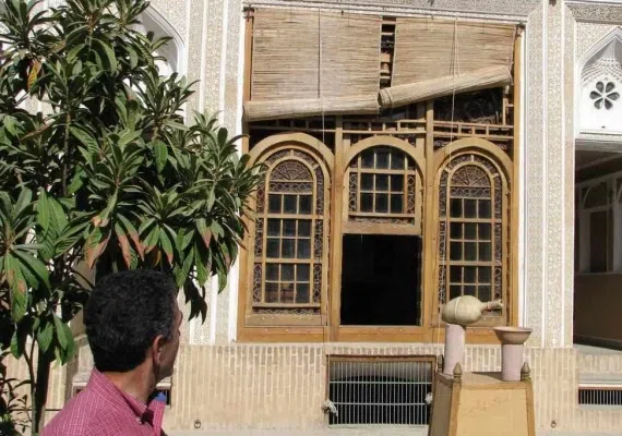 موزه سکه و مردم شناسی حیدرزاده یزد