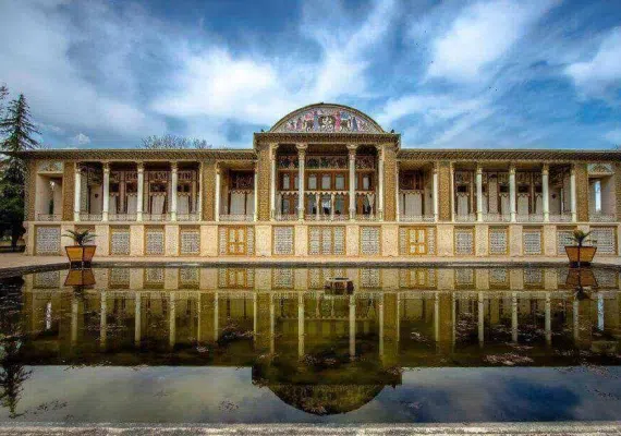 باغ و موزه نظامی عفیف آباد