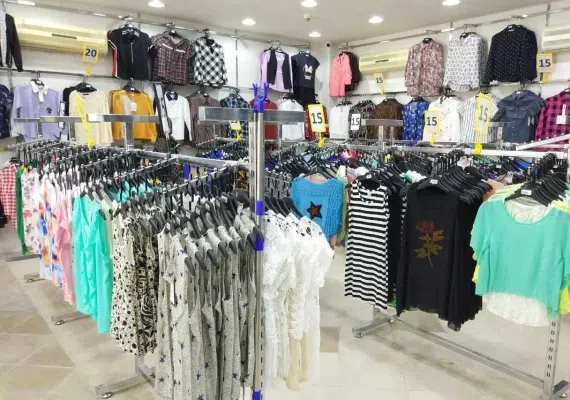 درگهان، مراکز خرید قشم