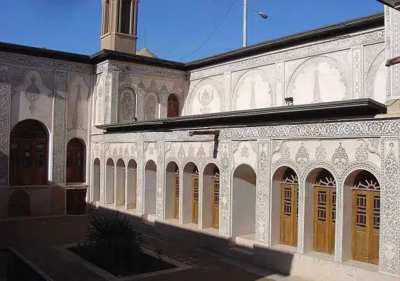 خانه طباطبایی های کاشان، عروس خانه های ایران