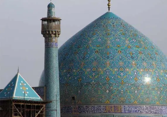 مسجد امام اصفهان، شاهکار آبی رنگ صفوی