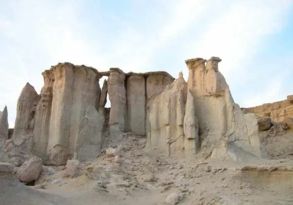 نیایشگاه ناهید قشم