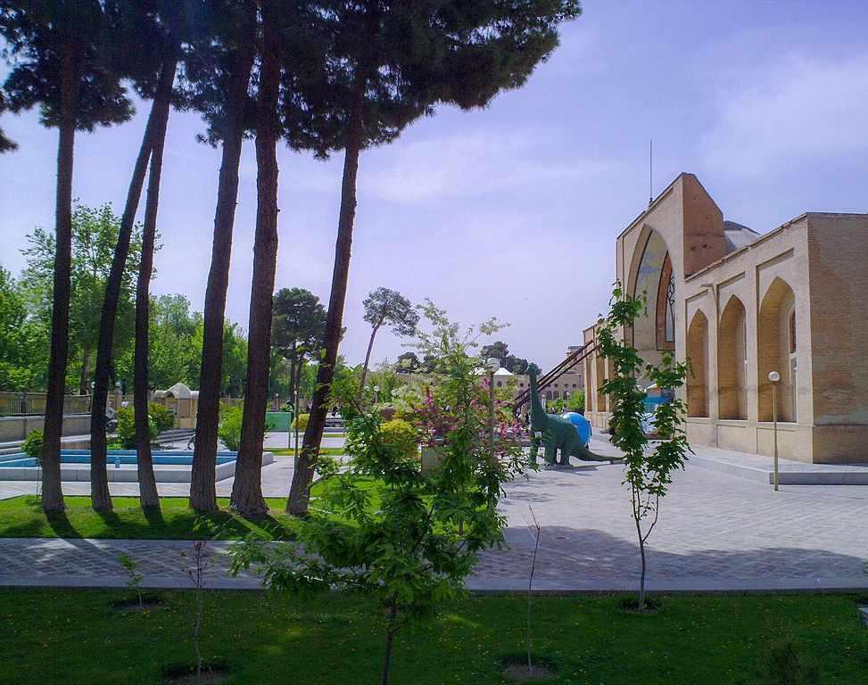 موزه تاریخ طبیعی اصفهان