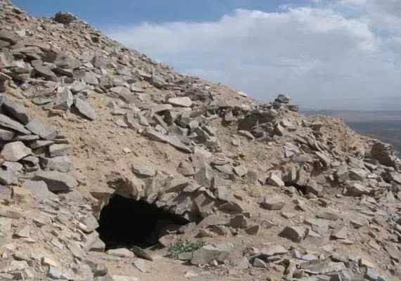 قلعه رستم خوسف