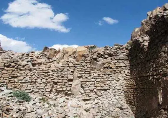 قلعه رستم خوسف