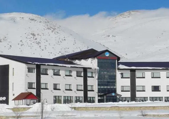 پیست اسکی پولاد کف سپیدان